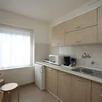Siesta Apartmanhaz 3* بالاتونفوريد