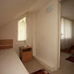 Siesta Apartmanhaz 3* بالاتونفوريد