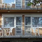 Siesta Apartmanhaz 3*