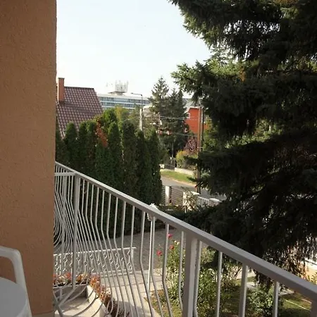 Hotel apartamentowy Siesta Apartmanhaz 3*