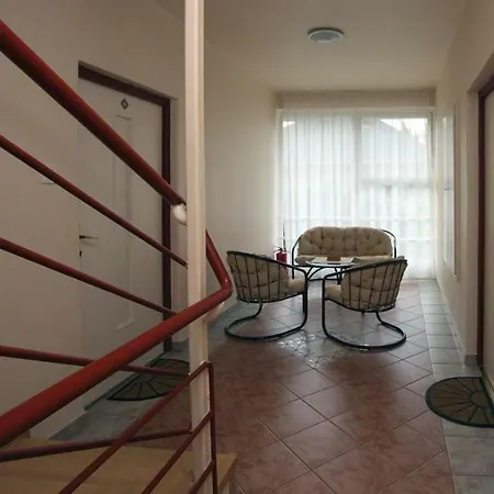 Siesta Apartmanhaz Aparthotel Balatonfured