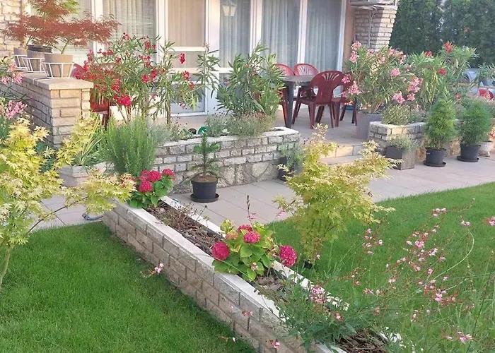 Siesta Apartmanhaz Balatonfured